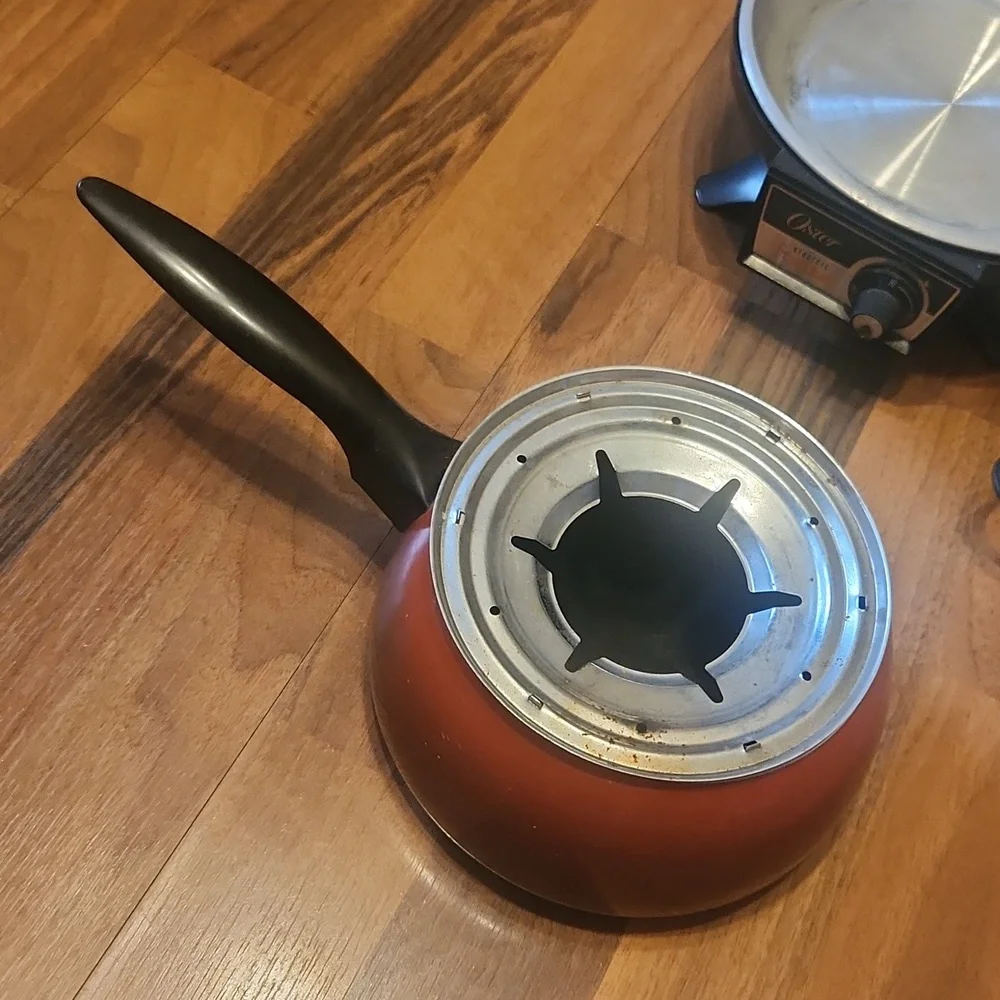 Oster Electric Fondue Pot With Forks Authentic Retro Volcano Red
